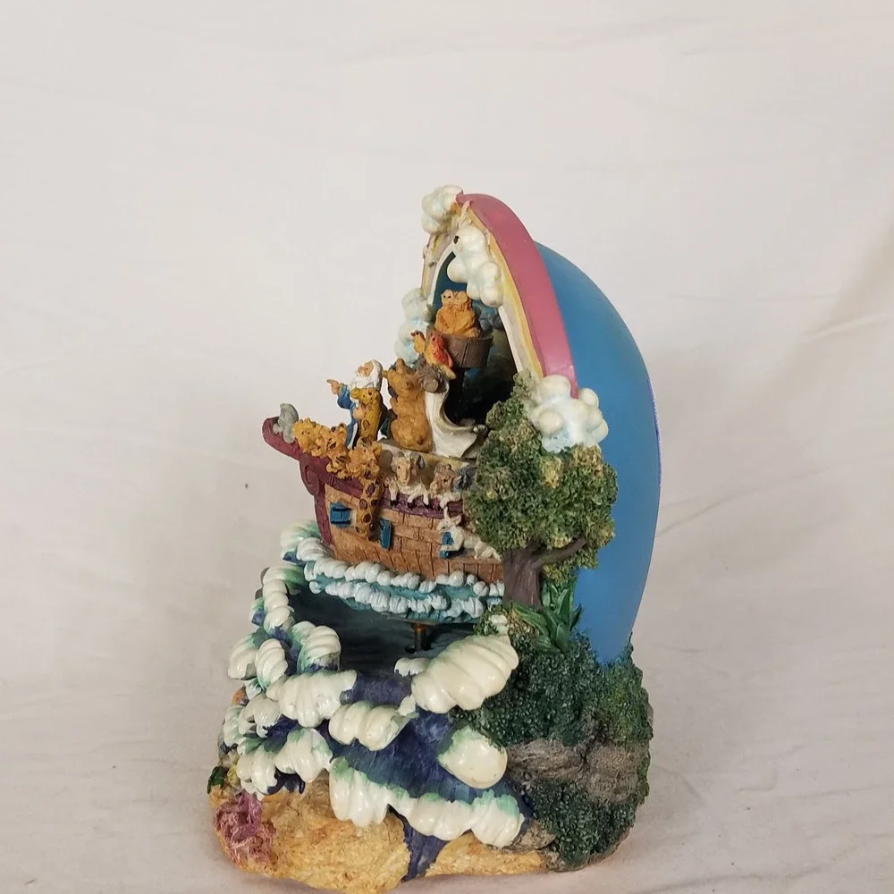 Vntg 1979 Noah's Ark Musical moving Figurine Wind Up plays somewhere out there